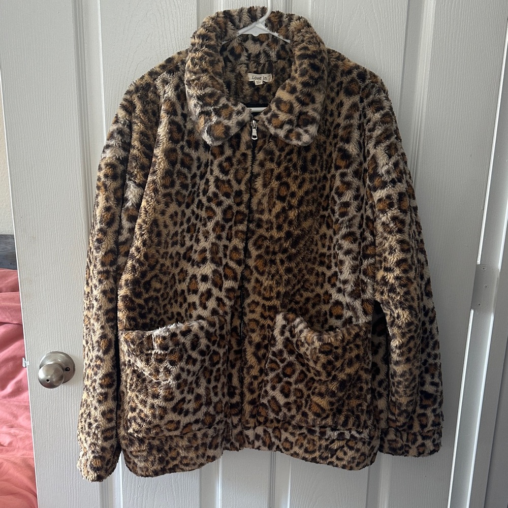 Love in Brown Leopard Teddy Jacket(5)